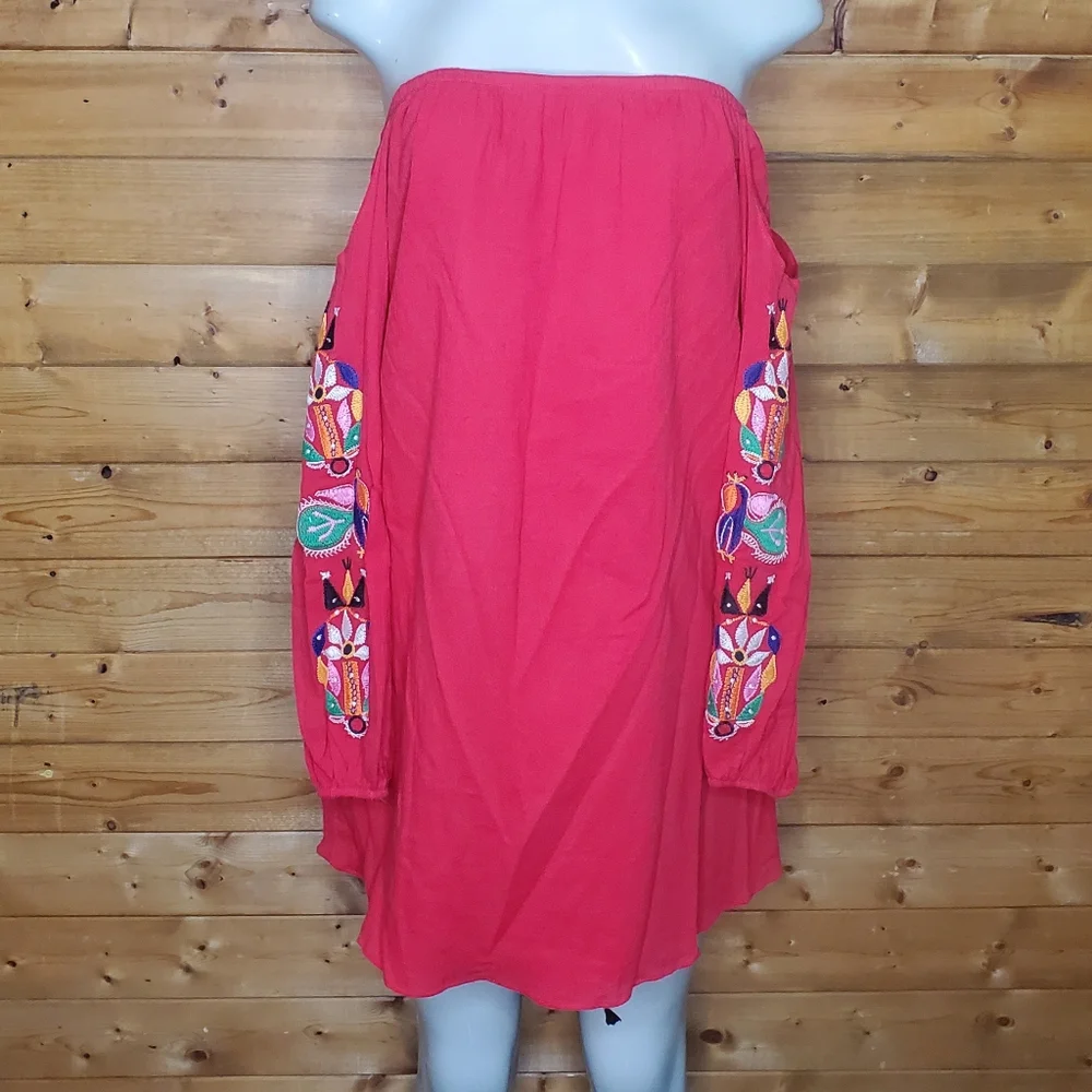 ❤ New boutique Vava by Joy Han strapless red dress embroidered 3/4 sleeve Size M